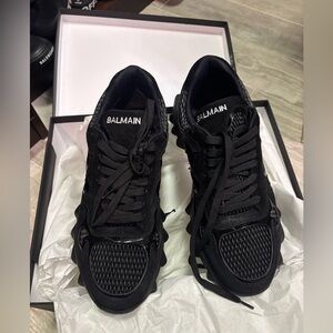 Balmain Men's All-Black Chunky Lace-Up Sneakers